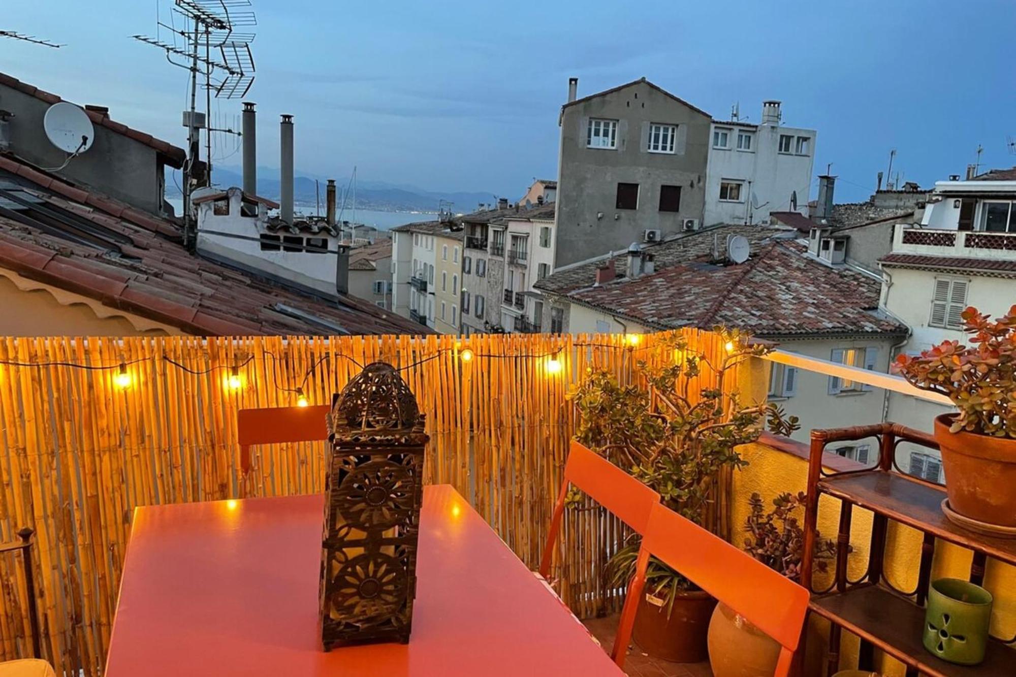 06M - Old Antibes Beautiful Duplex Terrace With Sea View Apartment Exterior foto